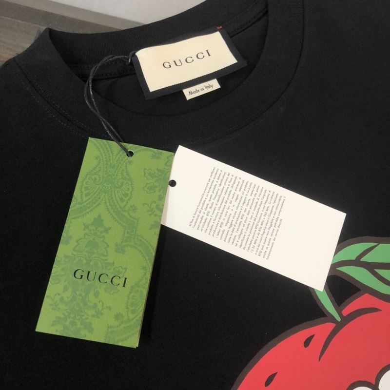 Gucci T-Shirts